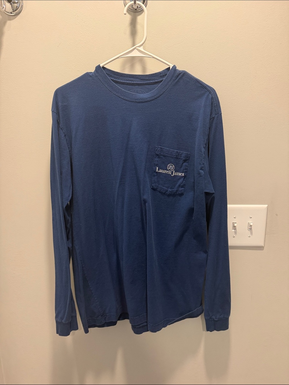 Lauren James Men's Long Sleeve Pocket Tee - Navy Blue